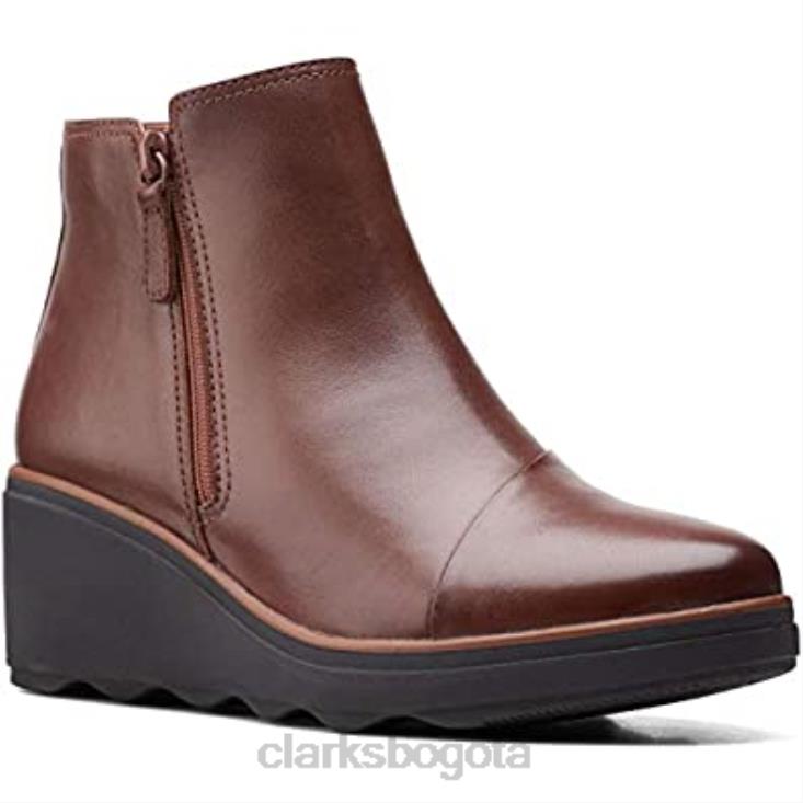 Clarks 0DX8L1201 botas clarks mahoga ny de cuero para mujer mazy eastham charol negro mujer cuero caoba