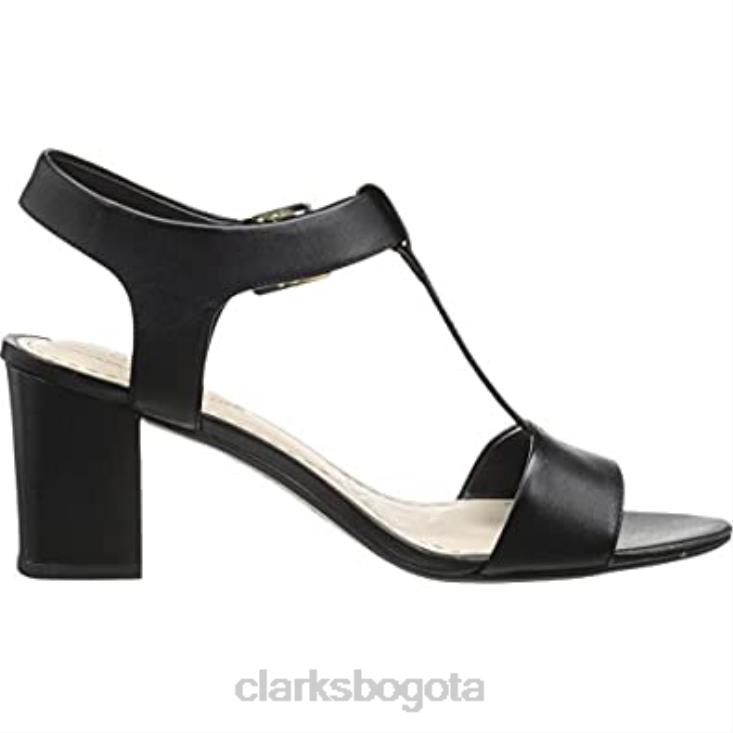 Clarks 0DX8L1424 Clarks sandalias informales con tira en T y puntera abierta de cuero smart deva para mujer mujer