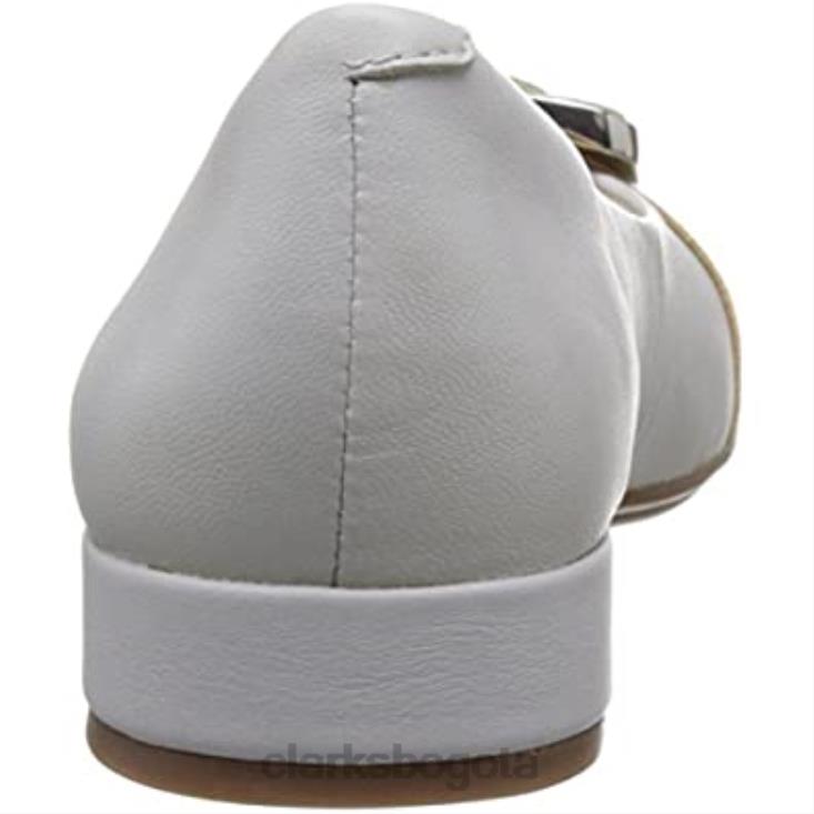 Clarks 0DX8L1683 azul hielo zapatos de tacón bajo sin cordones para mujer clarks azules rosabella faye unisexo azul hielo azul