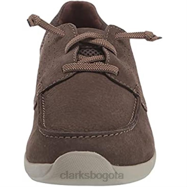 Clarks 0DX8L1838 Zapatilla gorwmoc de hombre de nobuk marrón clarks hombres nubuck marrón