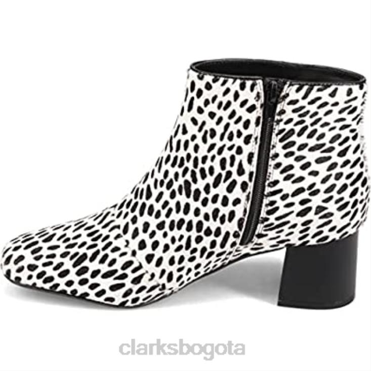 Clarks 0DX8L2162 Botas Chelsea Clarks Sheer Flora con estampado animal para mujer mujer Huella animal