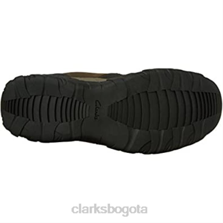 Clarks 0DX8L2335 botas chukka wallbeck top para hombre cuero marrón clarks hombres cuero marrón