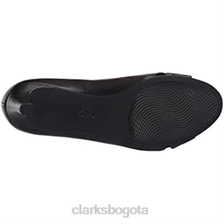 Clarks 0DX8L288 Zapatos de salón clarks alice fern de piel negra para mujer mujer cuero negro
