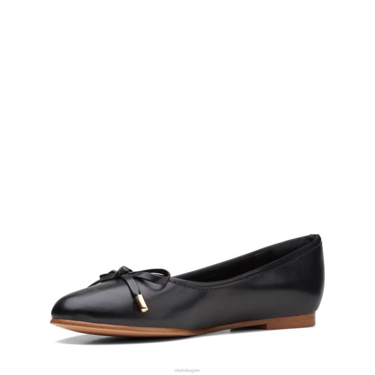 Clarks 0DX8L3152 clarks negros gracia lirio mujer negro