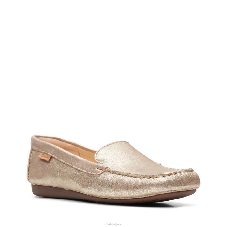 Clarks 0DX8L3221 pecas caminar clarks champagne lea mujer champaña