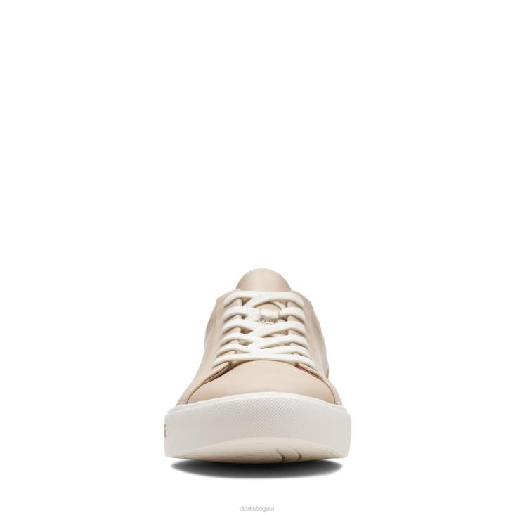 Clarks 0DX8L3289 Clarks Light Sand Comb Un Maui Lace mujer peine de arena claro
