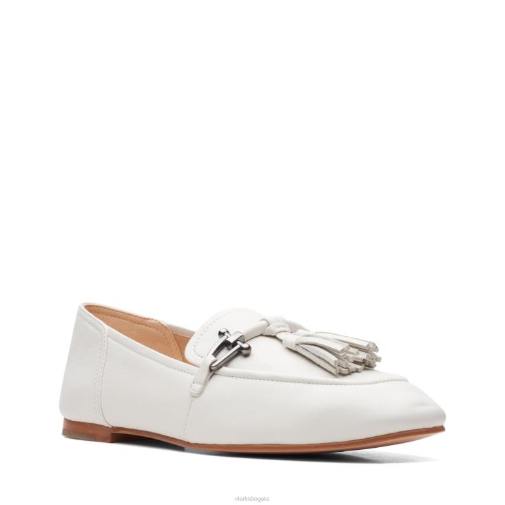 Clarks 0DX8L3318 clarks de cuero blanco con borlas pure2 mujer cuero blanco
