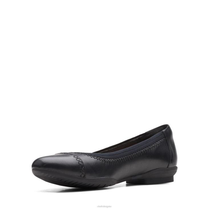 Clarks 0DX8L3338 clarks sara bay cuero negro mujer cuero negro