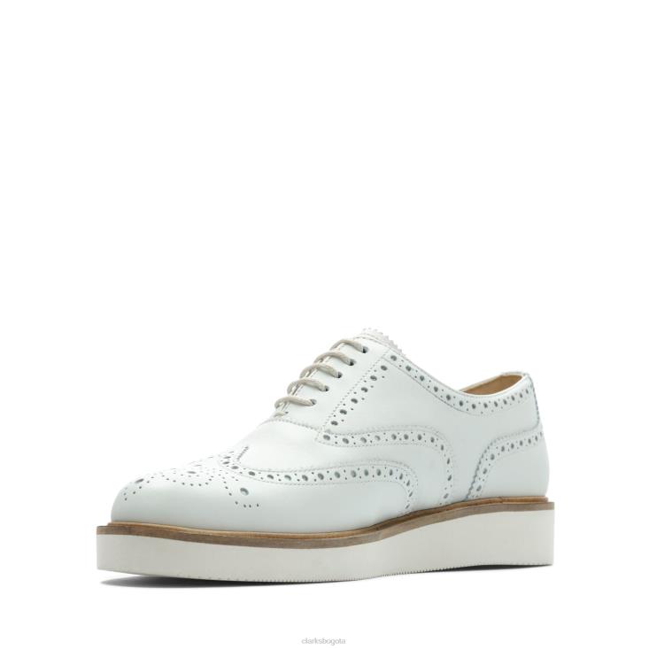 Clarks 0DX8L3388 clarks brogue baille de cuero blanco mujer cuero blanco