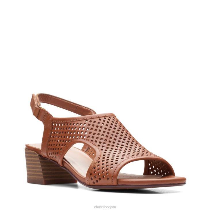 Clarks 0DX8L3424 clarks caroleigh star de cuero tostado mujer cuero marrón