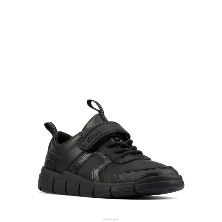 Clarks 0DX8L3855 codificar brillante k clarks cuero negro niños cuero negro