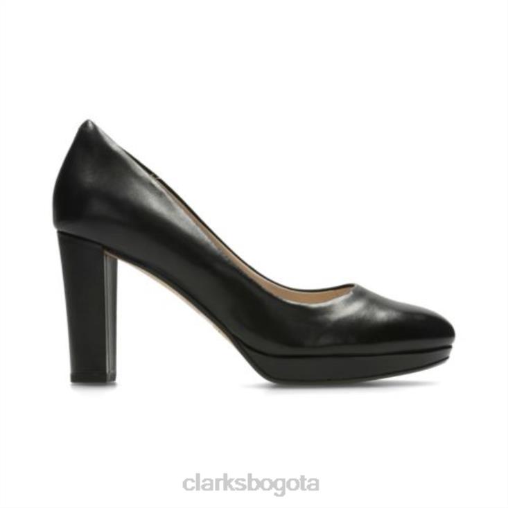 Clarks 0DX8L4056 clarks negros kendra sienna unisexo negro