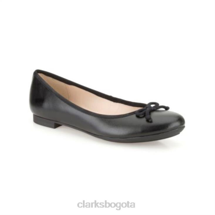 Clarks 0DX8L4083 paseo en carrusel clarks de cuero negro unisexo cuero negro