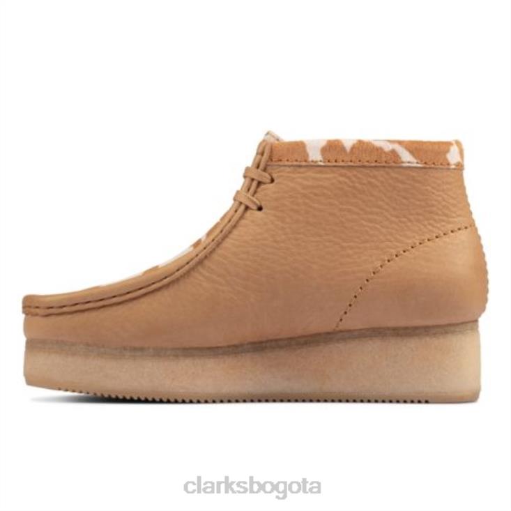 Clarks 0DX8L4157 cuña wallabee clarks estampado vaca tostado unisexo estampado de vaca color canela