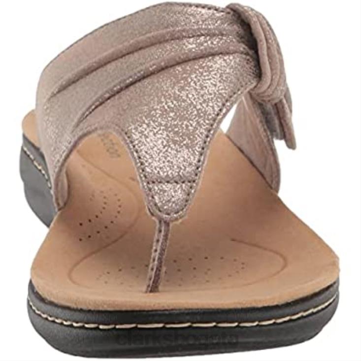 Clarks 0DX8L428 sandalia plana laurieann rae de mujer sintética color topo metalizado clarks mujer