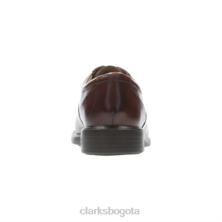 Clarks 0DX8L4515 clarks boone de cuero tostado hombres cuero marrón