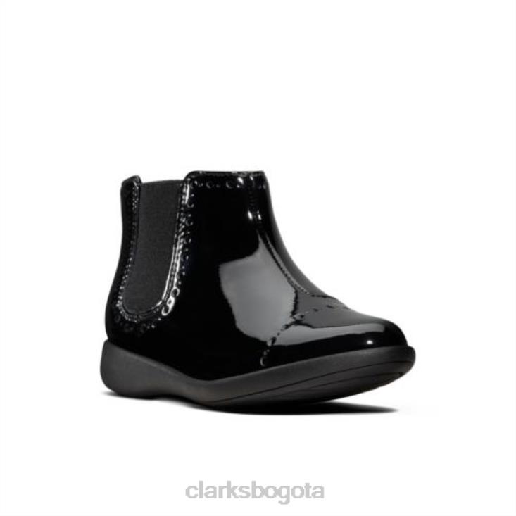 Clarks 0DX8L4643 Clarks patente negro grabado forma inf g ajuste niños charol negro