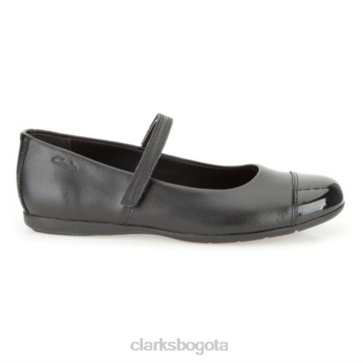 Clarks 0DX8L4711 paso de baile jnr g fit clarks cuero negro unisexo cuero negro