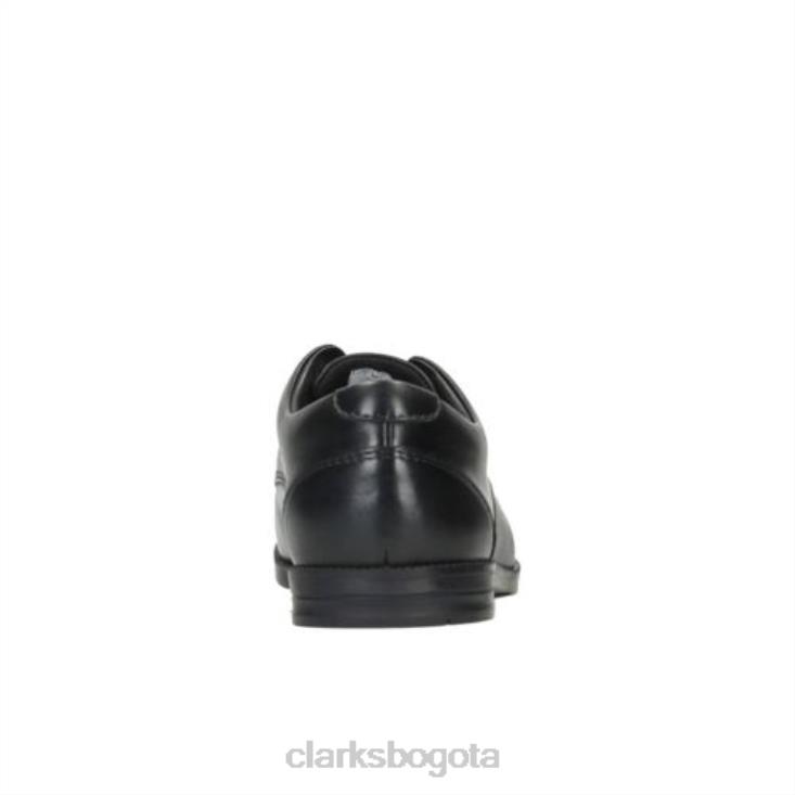 Clarks 0DX8L4929 clarks cuero negro rufus edge bl e fit niños cuero negro