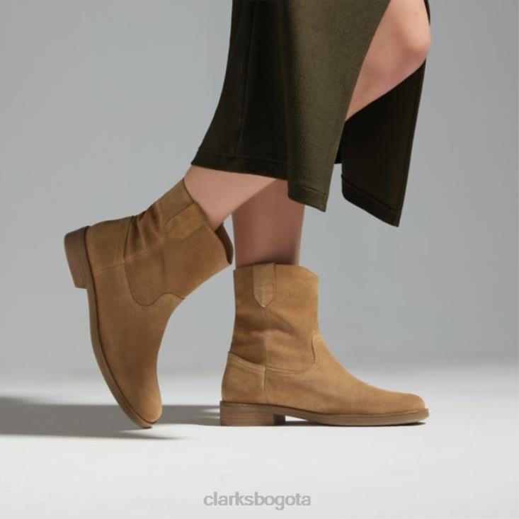 Clarks 0DX8L5335 memi mid tan ante clarks tan ante mujer gamuza color canela