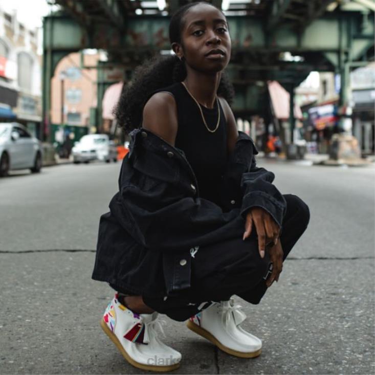 Clarks 0DX8L5340 bota wallabee combi blanca clarks combi blanca mujer combinación blanca