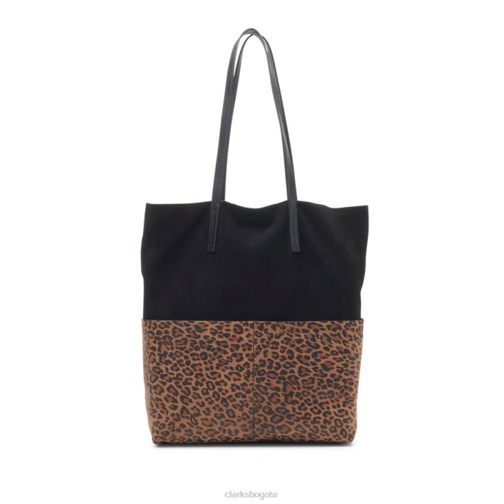 combinación con estampado de leopardo