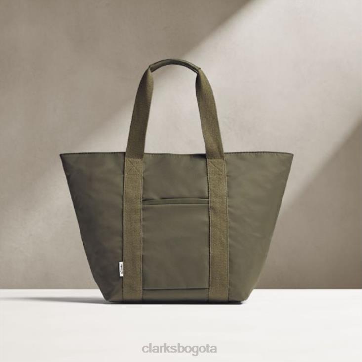 Clarks 0DX8L5421 día del maratón oliva clarks oliva accesorios aceituna