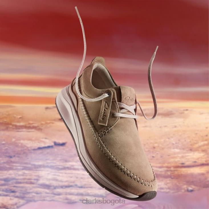 Clarks 0DX8L5457 Clarks ante arena oscura Coast Lite Weave ante arena oscura hombres gamuza arena oscura