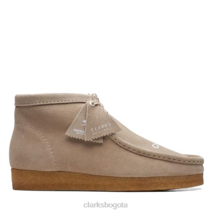 Clarks 0DX8L5700 Bota wallabee de ante beige Clarks de ante beige hombres gamuza beige