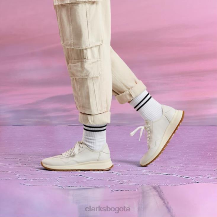 Clarks 0DX8L6084 clarks de cuero blanco roto dash lite lo unisexo cuero blanco roto