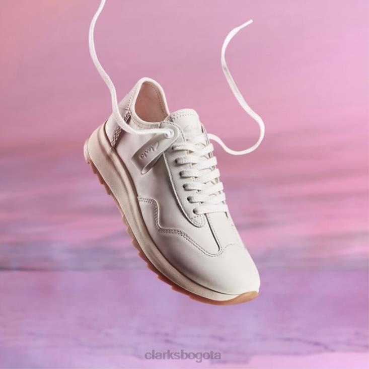 Clarks 0DX8L6084 clarks de cuero blanco roto dash lite lo unisexo cuero blanco roto