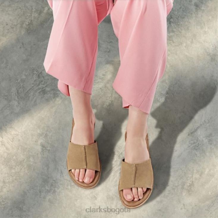 Clarks 0DX8L6213 mule karsea de ante tostado claro clarks ante tostado claro mujer gamuza color canela claro