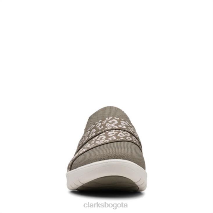 Clarks 0DX8L6226 clarks adella stride oliva oscuro oliva oscuro unisexo oliva oscuro