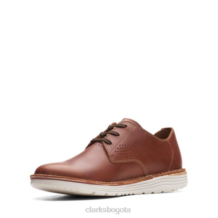 Clarks 0DX8L6698 clarks b runo low cuero marrón claro cuero marrón claro hombres cuero marrón claro