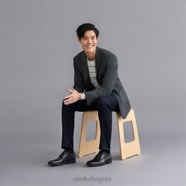 Clarks 0DX8L6759 gorra whiddon cuero negro clarks cuero negro hombres cuero negro