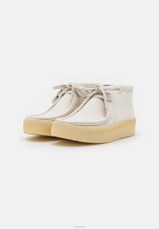 Clarks 0DX8L6923 zapatos casuales con cordones clarks wallabee cup blancos unisexo blanco