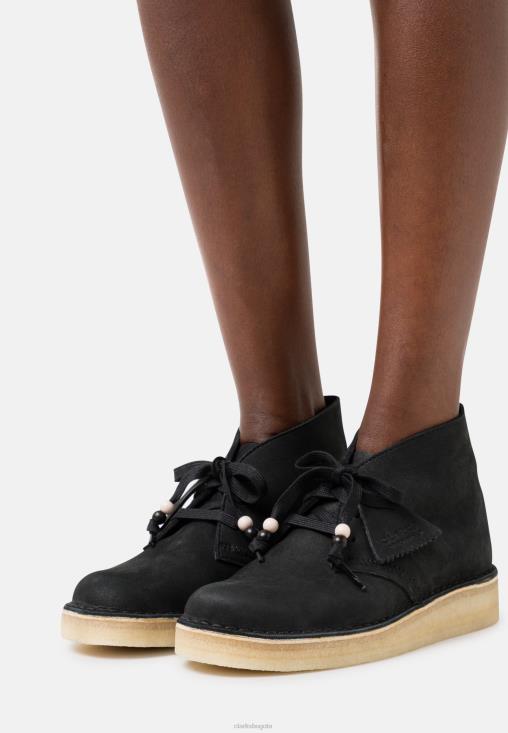 Clarks 0DX8L6926 zapatos con cordones desert carbon clarks negros unisexo negro