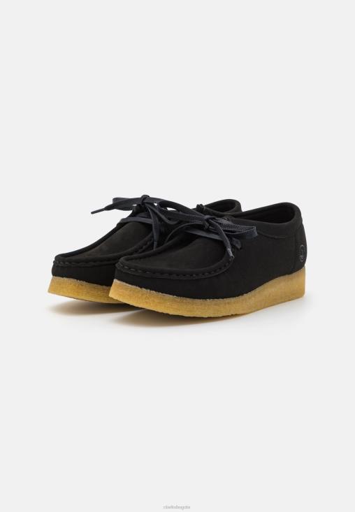 Clarks 0DX8L6937 Zapatos informales con cordones clarks wallabee negros unisexo negro
