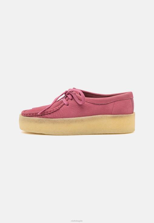 Clarks 0DX8L6939 zapatos casuales con cordones clarks wallabee cup rosa unisexo rosa