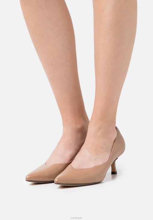 Clarks 0DX8L6965 tacones clasicos corte violeta clarks praline unisexo almendra garapiñada