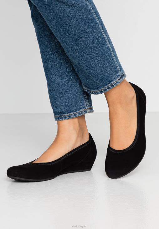 Clarks 0DX8L7039 cuñas clarks negro unisexo negro