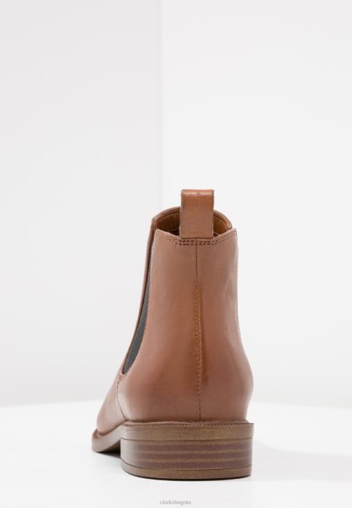 Clarks 0DX8L7071 botines taylor brillo clarks unisexo bruno