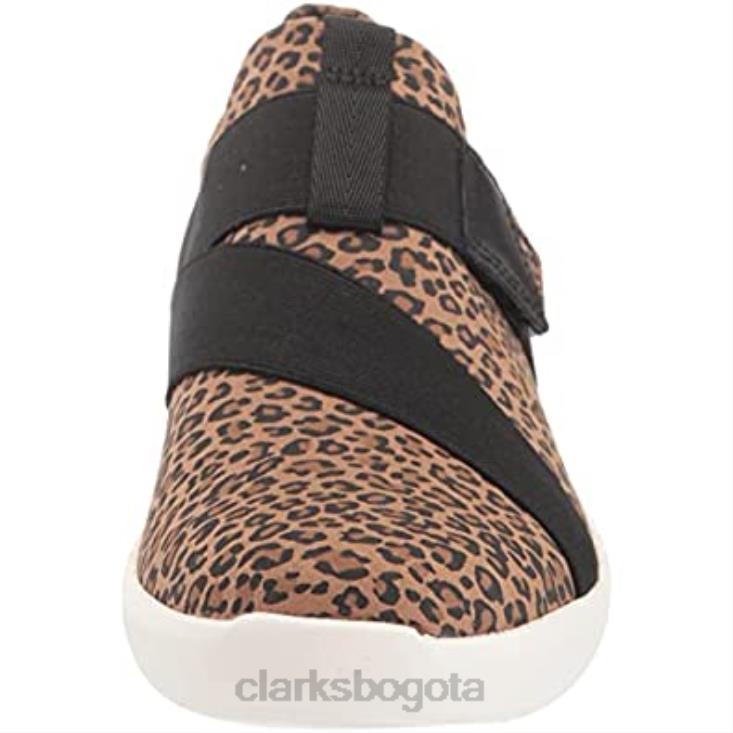 Clarks 0DX8L711 mocasines con dijes kayleigh para mujer con estampado de guepardo clarks mujer impresión del guepardo