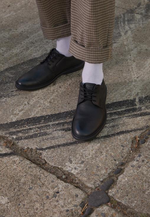 Clarks 0DX8L7111 atticus lace zapatos con cordones clarks negro unisexo negro