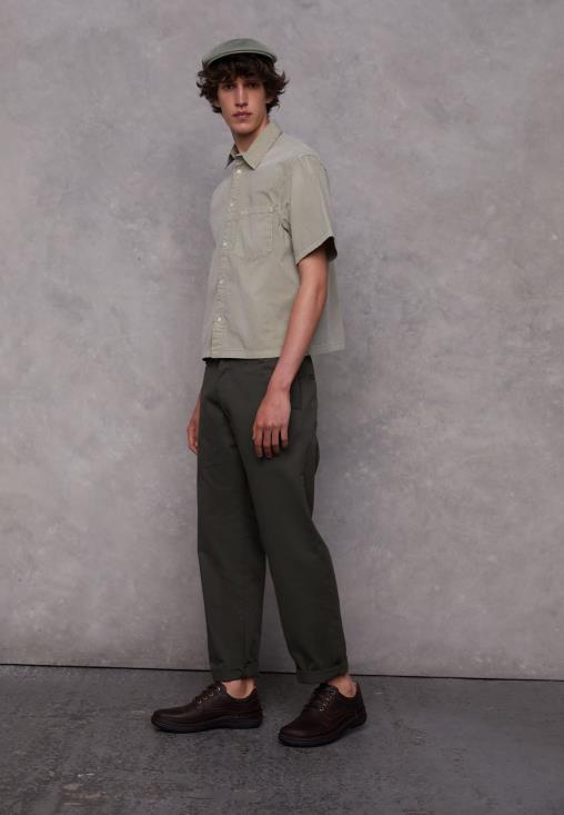 Clarks 0DX8L7157 naturaleza tres zapatos casuales con cordones clarks mahago ny unisexo caoba