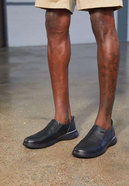 Clarks 0DX8L7161 Zapatos sin cordones elegantes negros Donaway Step de Clarks unisexo negro