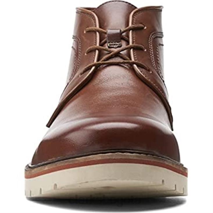 Clarks 0DX8L743 bota chukka media bayhill para hombre clarks cuero tostado oscuro hombres cuero bronceado oscuro