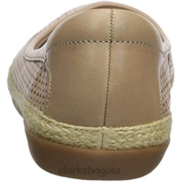 Clarks 0DX8L838 bailarinas danelly adira mujer piel arena clarks mujer cuero arena