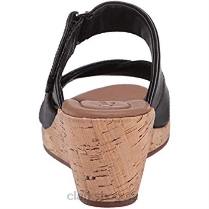 Clarks 0DX8L92 Sandalia de cuña deslizante un plaza de cuero negro para mujer clarks mujer cuero negro