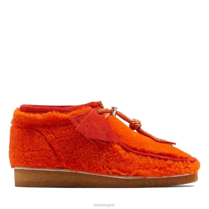 Clarks 0DX8L6644 bota wallabee de lana naranja clarks de lana naranja hombres lana naranja